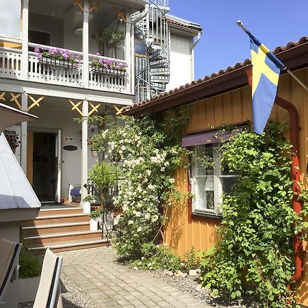 Lilla Hotellet I Nora Buitenkant foto