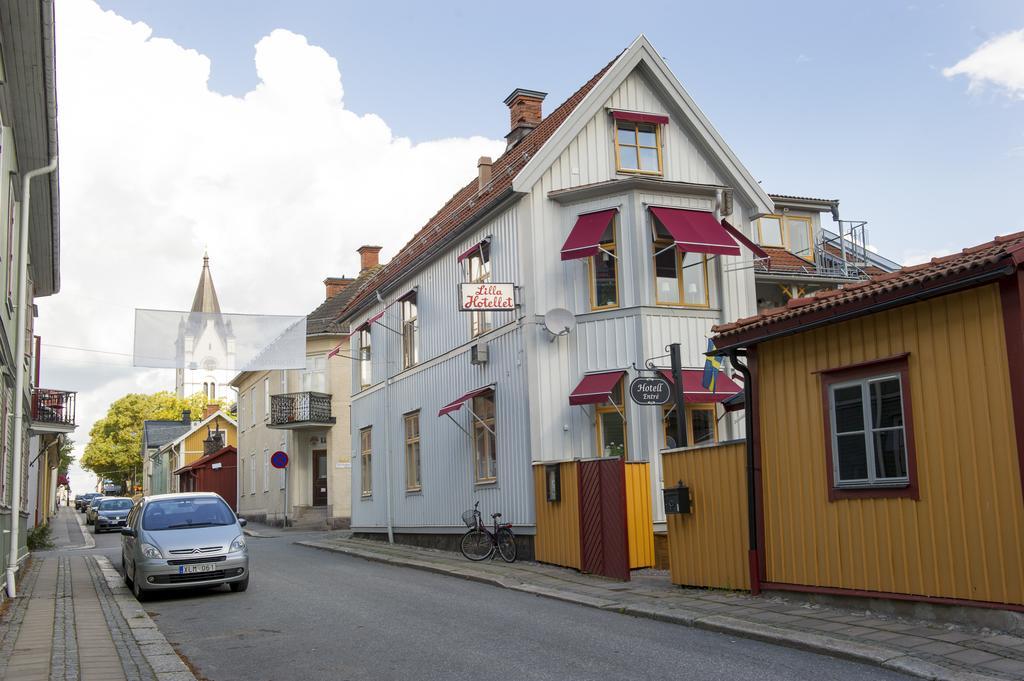 Lilla Hotellet I Nora Buitenkant foto